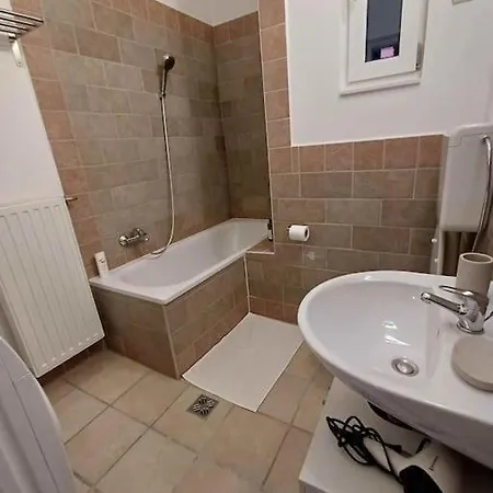 Lejlighed New 2br Near Andrassy Av. And Varosliget Budapest