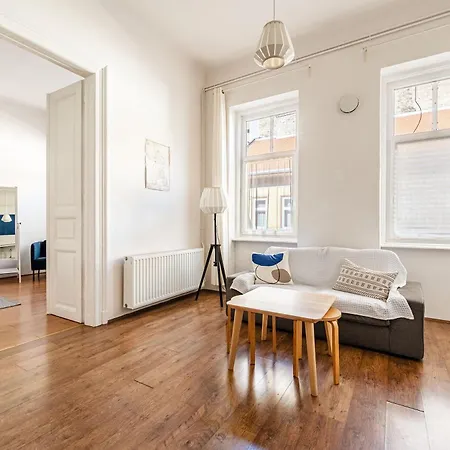 New 2br Near Andrassy Av. And Varosliget * Budapest