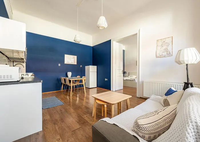 New 2br Near Andrassy Av. And Varosliget