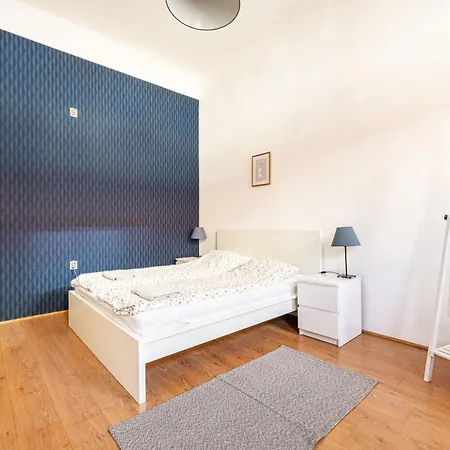 Apartmán New 2br Near Andrassy Av. And Varosliget *